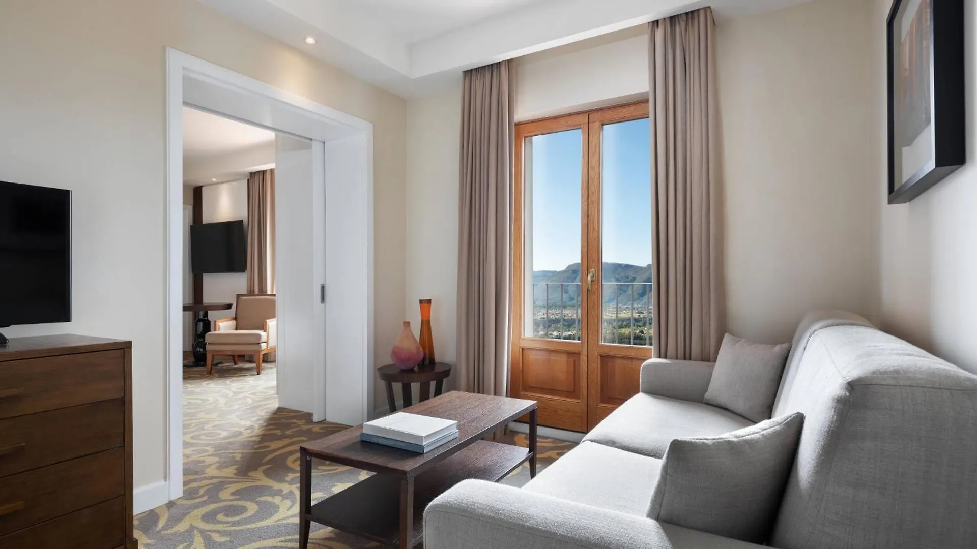 Hotel Renaissance Tuscany Il Ciocco Resort & Spa Barga